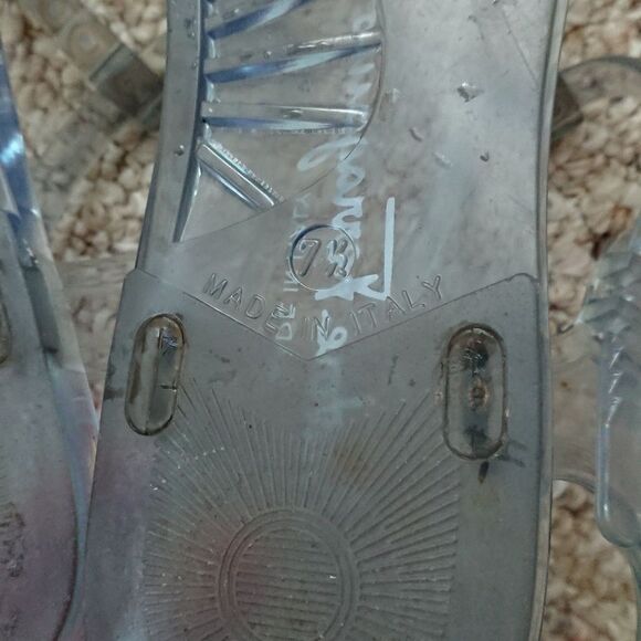 Salvatore Ferragamo jelly clear sandals size 7.5 - Picture 5 of 5